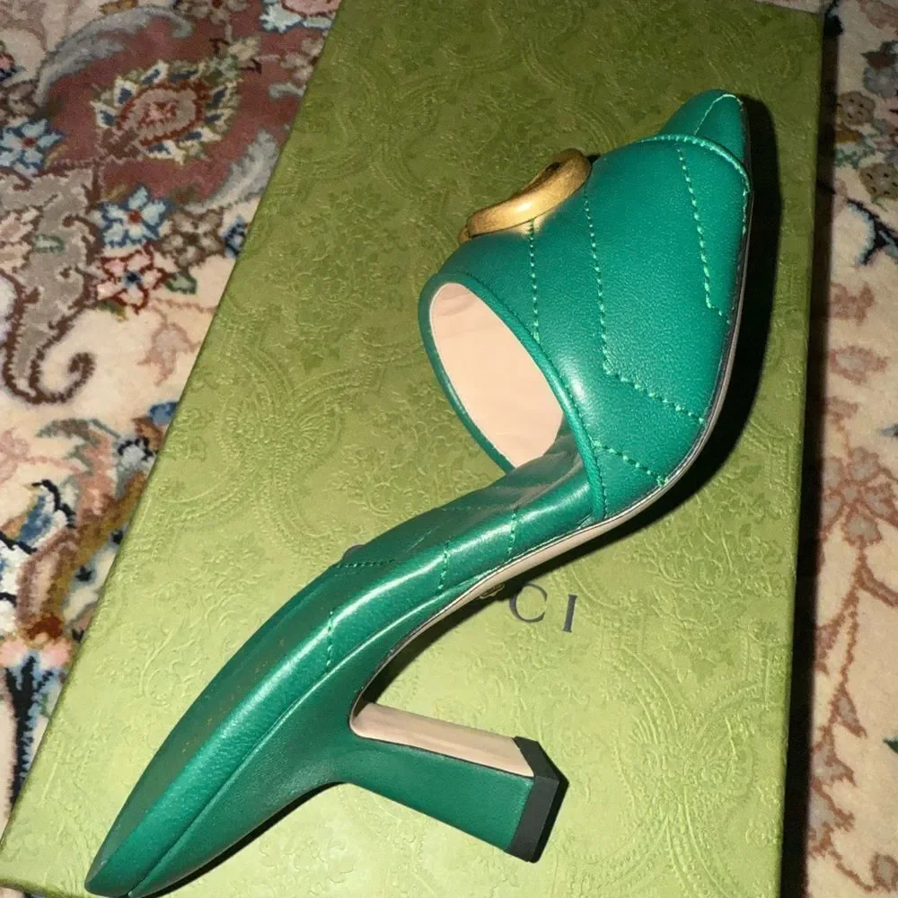 Brand new with box Gucci Double G leather sandals  gold hardware size 5